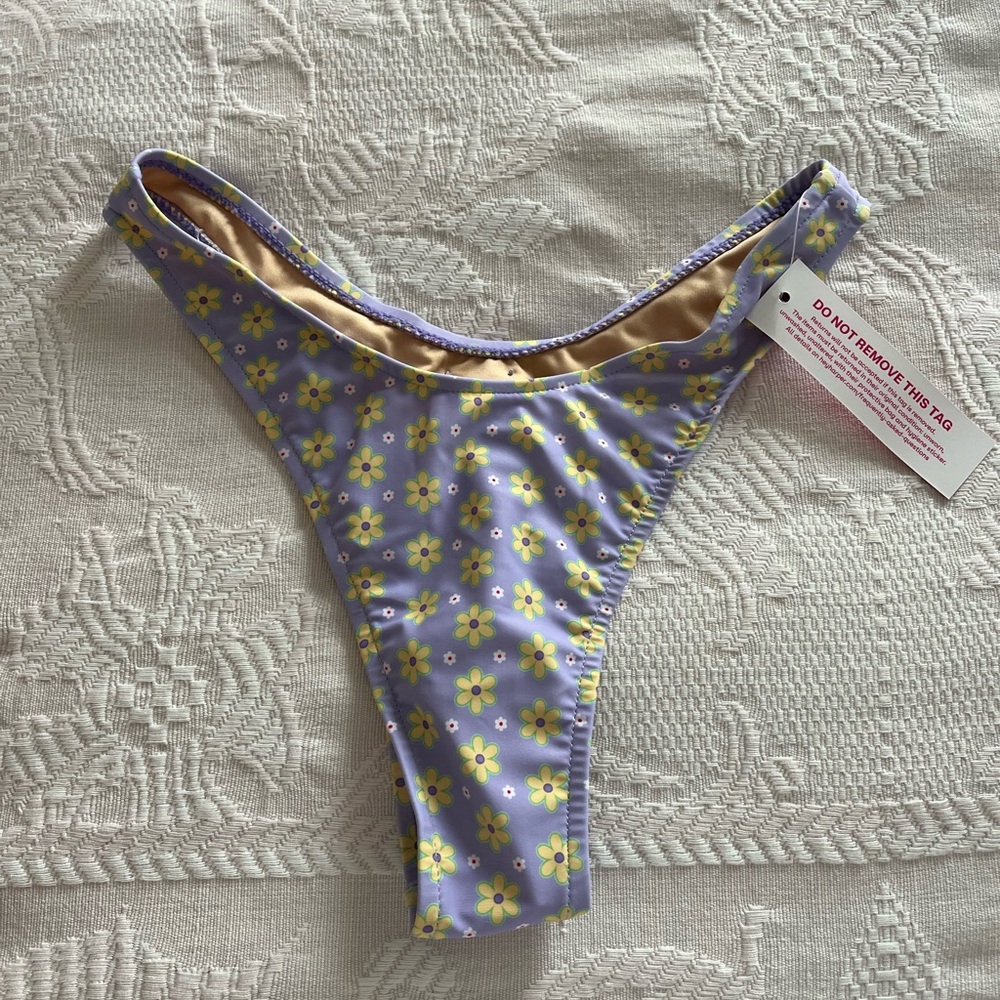 Hey Harper Maldives V-Shape Bikini Bottom